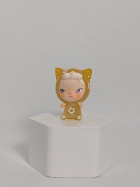 SOOYA STUDIOS The First Sitting Series Beans - Daisy Ban